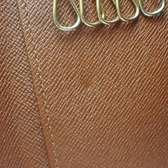 Louis Vuitton Multicle 6 Key Case 6 Rows 6 Rows Monogram Brown - Picture 9 of 10